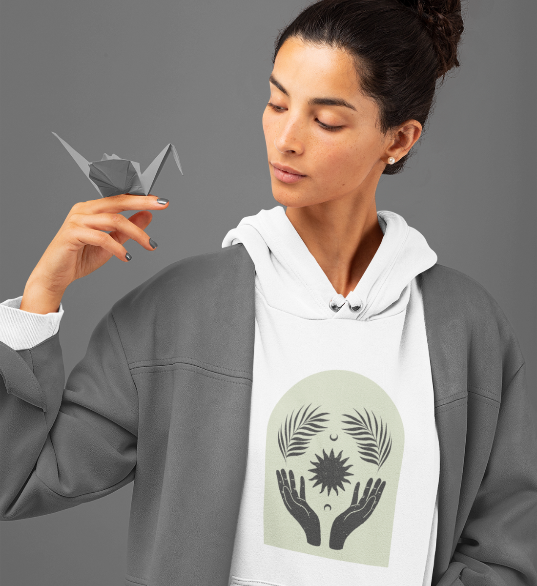 spiritual hands l bio hoodie l yoga pullover damen l bio yoga kleidung l ökologische mode aus nachhaltiger produktion
