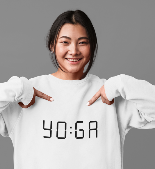 zeit für yoga l yoga sweatshirt weiß l pullover bio-baumwolle l nachhaltige yoga kleidung l natürliche und ökologische materialien aus nachhaltiger produktion l yoga mode online shoppen